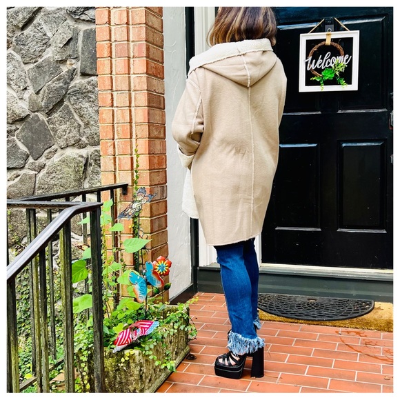 #25 Reversible Long Sleeve Sherpa Fur Jacket - Picture 7 of 10